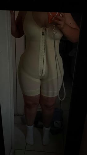 Customer wearing the Faja Bodysuit