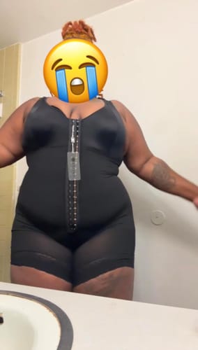 Customer wearing the Faja Bodysuit